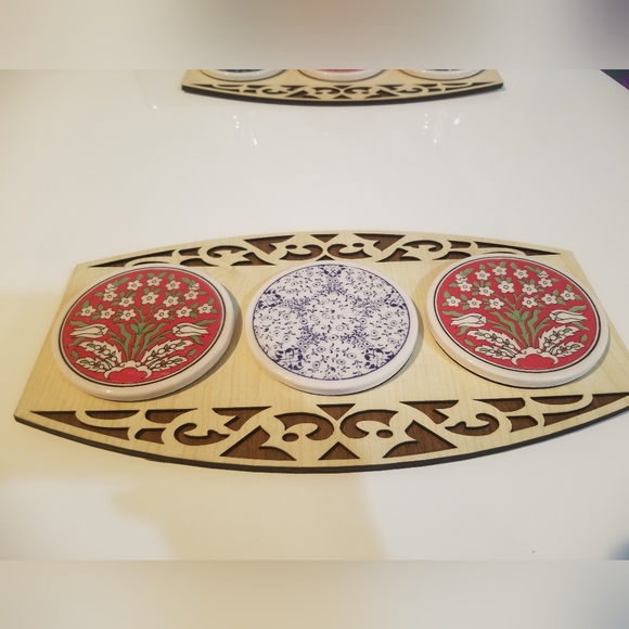 Handmade ceramic and wood serving tray - Picture 3 of 6